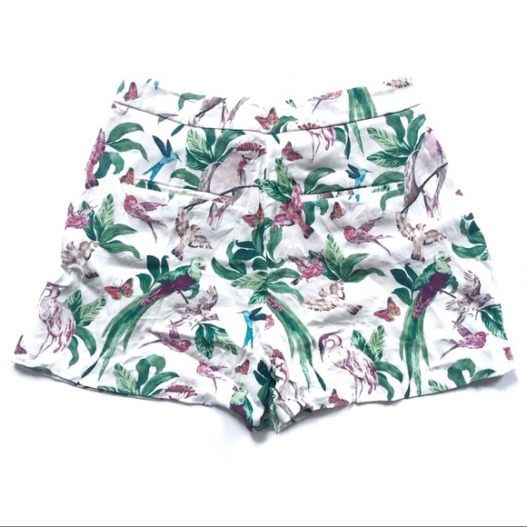 Ann Taylor 'Bird of Paradise' White/Cream Tropical Print Pleated Shorts Size 2 - Picture 6 of 7